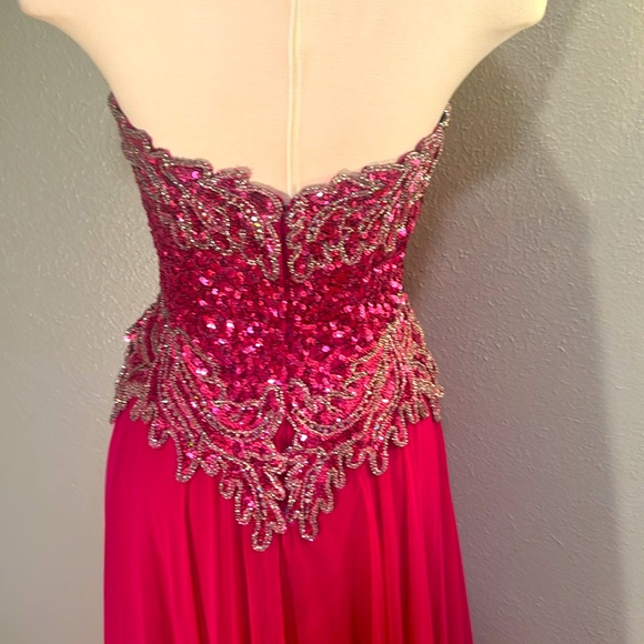 Mike Benet vintage formal sequin and beaded gown - Picture 5 of 8